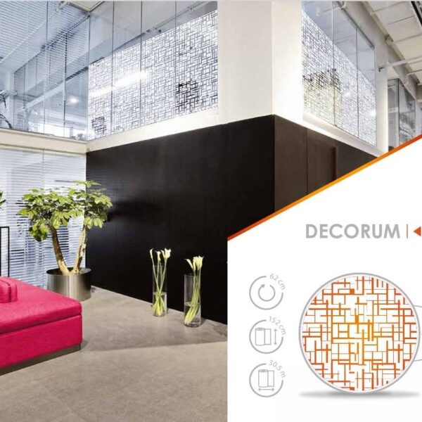 Sichtschutzfolie Decorum auf einer Glasbrüstung